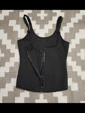 Black Slimming Shapewear Tank Top with Front Zipper